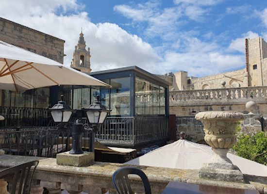 malta/mdina/landmark/fontanella-tea-garden