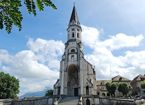 france/annecy/landmark/basilique-de-la-visitation
