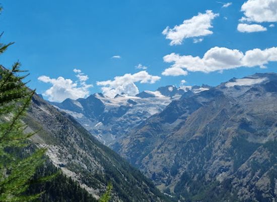 italy/gran-paradiso-national-park/landmark/gran-paradiso-4061m