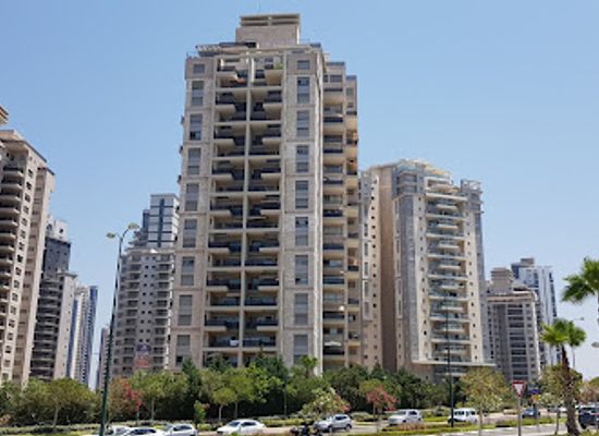 israel/netanya/ir-yamim/landmark/ir-yamim