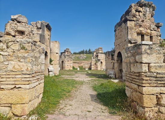 turkiye/pamukkale/landmark/aziz-phlippos-martyrion-u
