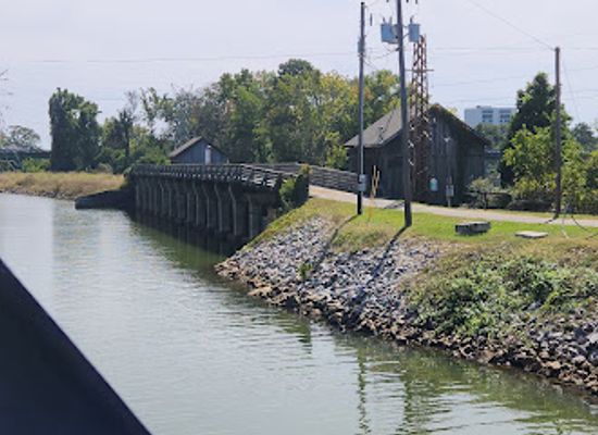 south-carolina/columbia-riverfront-park/landmark/palmetto-trail-capital-city-passage