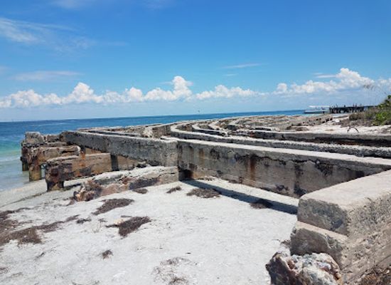 florida/treasure-coast/landmark/fort-dade