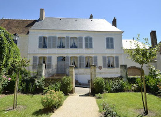 france/centre-val-de-loire/landmark/the-house-of-colette