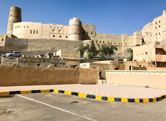 oman/bahla/landmark/bahla-fort