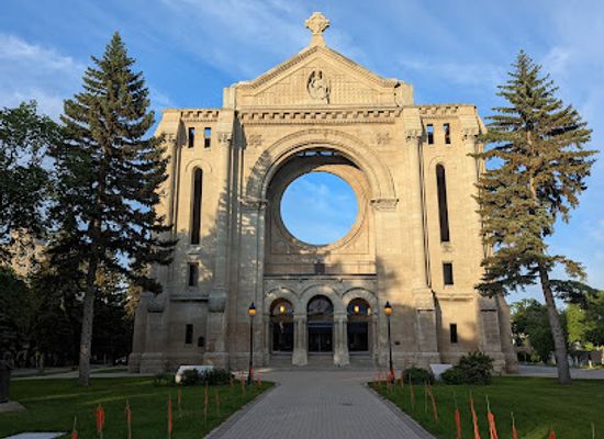 canada/winnipeg/landmark/saint-boniface-cathedral