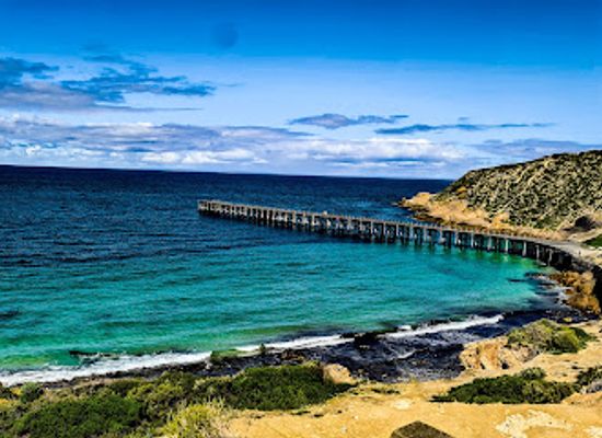 australia/yorke-peninsula/landmark/stenhouse-bay-jetty