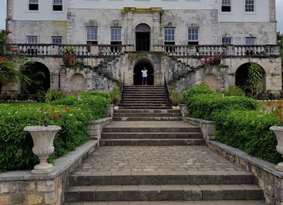 jamaica/great-morass/landmark/rose-hall-great-house