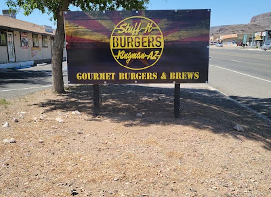 arizona/kingman/landmark/stuff-it-burgers