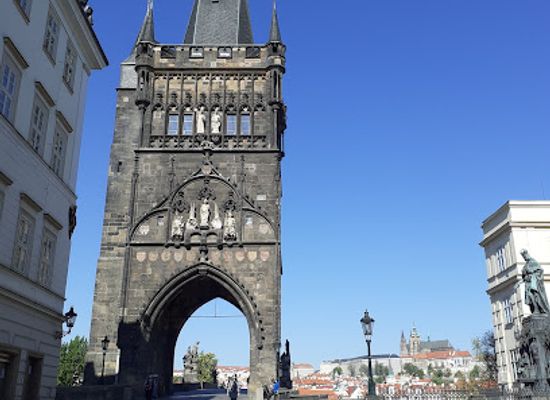 czechia/prague/stare-mesto/landmark/old-town-bridge-tower
