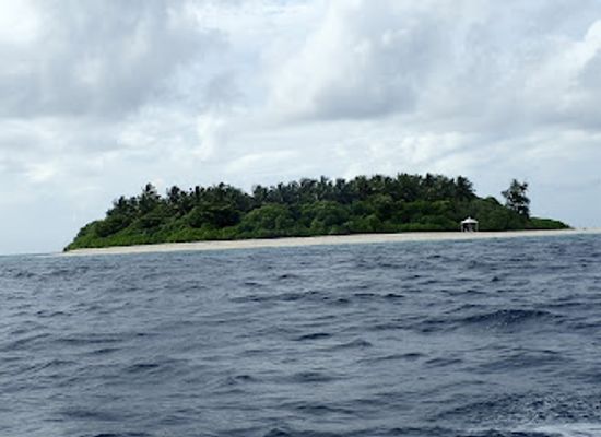 maldives/lhaviyani-atoll/landmark/kudadhoo
