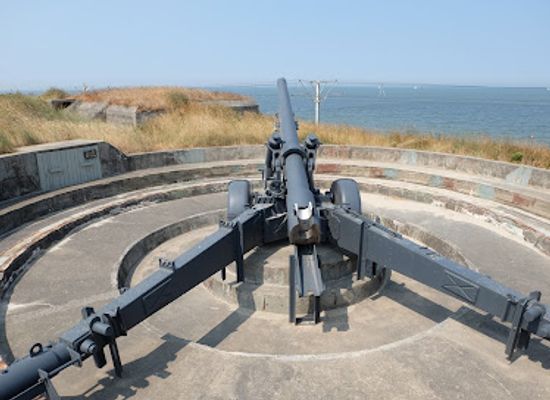 belgium/ostend-beach/landmark/atlantikwall-raversyde