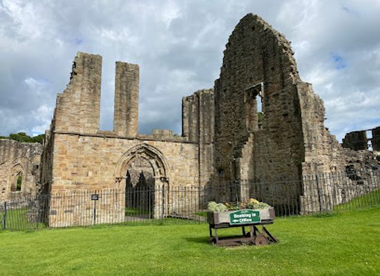 united-kingdom/durham/attraction/finchale-priory