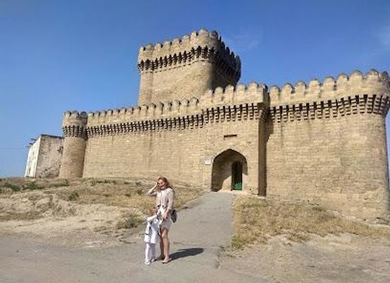 azerbaijan/absheron-peninsula/landmark/ramana-castle