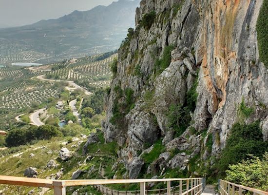 spain/cazorla-natural-park/landmark/cueva-de-la-graja