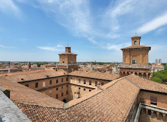 italy/emilia-romagna/landmark/este-castle