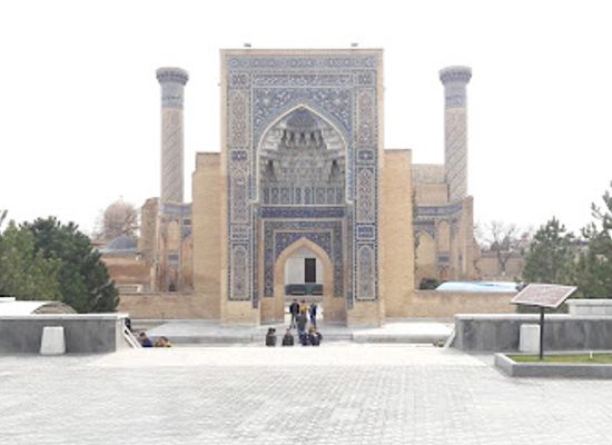 uzbekistan/zarafshan-range/landmark/amir-temur-mausoleum-gur-i-amir-omplex