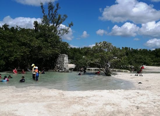 mexico/playa-del-carmen/punta-esmeralda/landmark/playa-punta-esmeralda