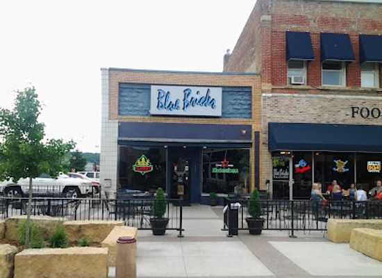 minnesota/mankato/landmark/blue-bricks