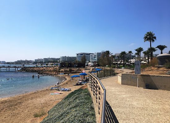 cyprus/fig-tree-bay/landmark/sunrise-beach
