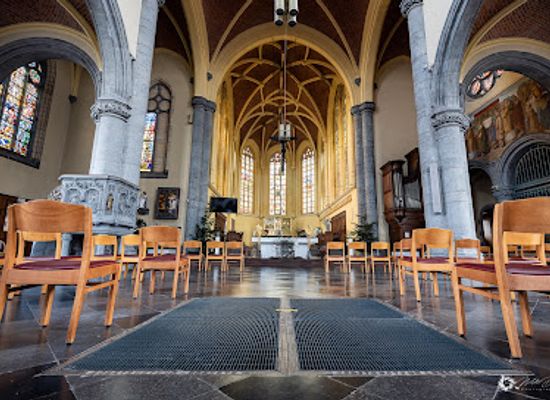 belgium/pays-de-herve/landmark/kapittelkerk-van-sint-martinus-en-sint-hadelinus
