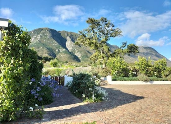 south-africa/overberg/landmark/hemel-n-aarde-stud