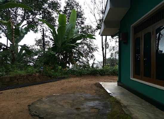 sri-lanka/ella/landmark/eco-salient-view
