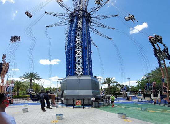 florida/orlando-theme-parks/landmark/orlando-starflyer