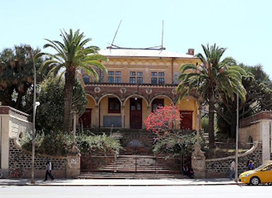eritrea/asmara/landmark/teatro-asmara