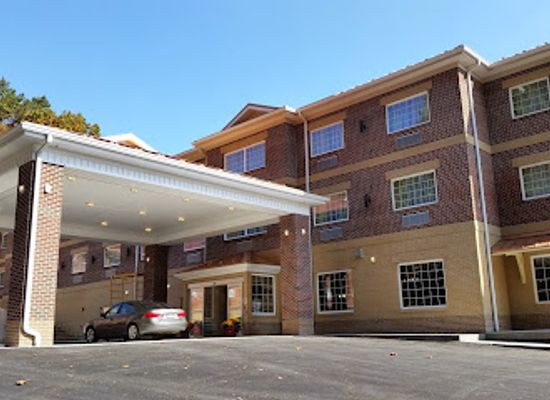 west-virginia/elkins/landmark/isaac-jackson-hotel