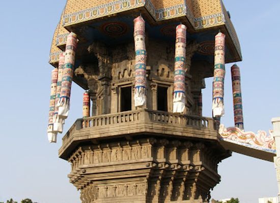 india/chennai/landmark/valluvar-kottam-monument
