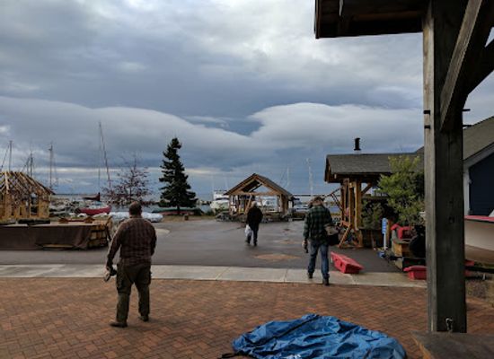 minnesota/grand-marais/landmark/north-house-folk-school