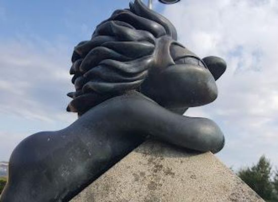 united-kingdom/dundee/attraction/lemmings-statues-2