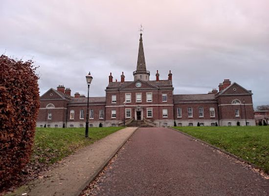 united-kingdom/belfast/queens-quarter/attraction/clifton-house