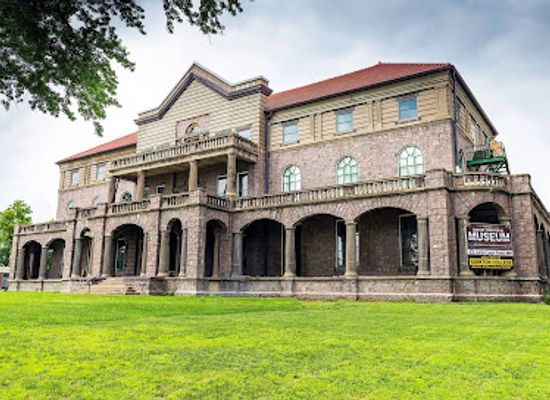 south-dakota/yankton-area/landmark/mead-museum-dakota-territorial-museum