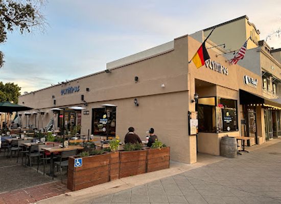 california/mountain-view/landmark/das-bierhauz