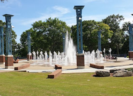 alabama/shoals/landmark/river-heritage-park