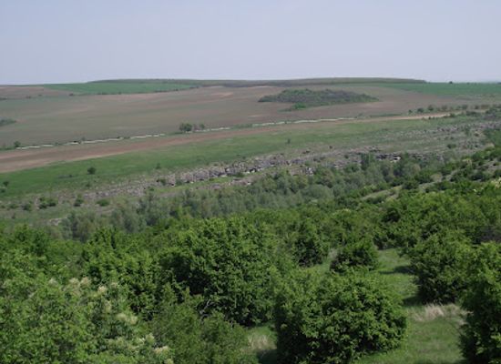 bulgaria/upper-thracian-plain/landmark/devetashka-cave