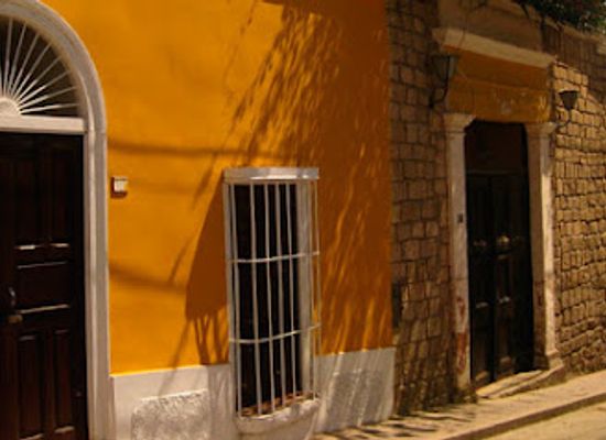 peru/moquegua/landmark/casona-chocano-podesta
