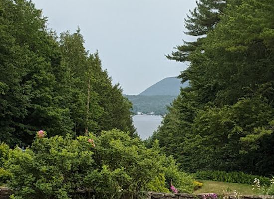 new-hampshire/dartmouth-lake-sunapee-region/landmark/john-hay-estate-at-the-fells