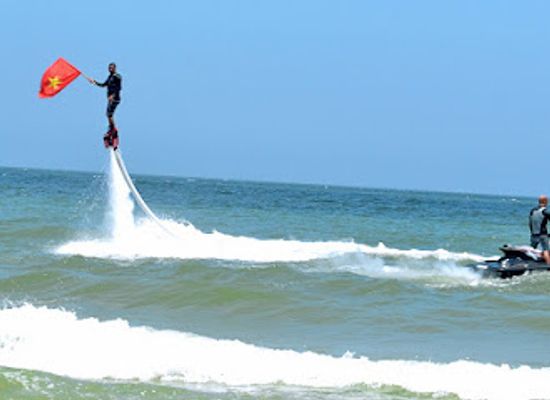 vietnam/phan-thiet/landmark/flyboard-muine-kite-boarding-school