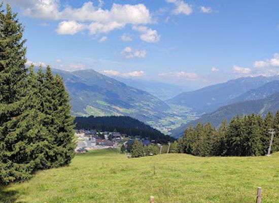 austria/kitzbuhel-alps/landmark/franziskus-kapelle