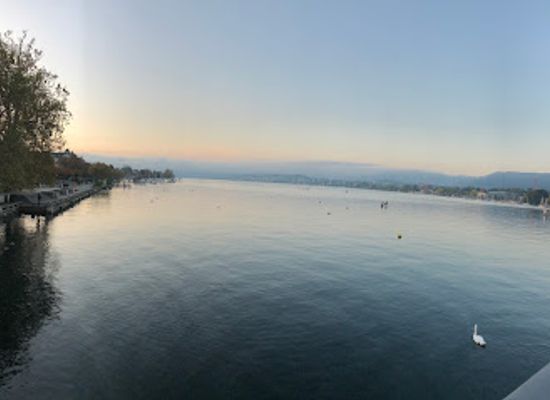 switzerland/zurich-lake/landmark/seepromenade