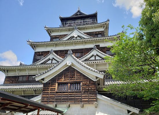 japan/iki/landmark/hiroshima-orizuru-tower