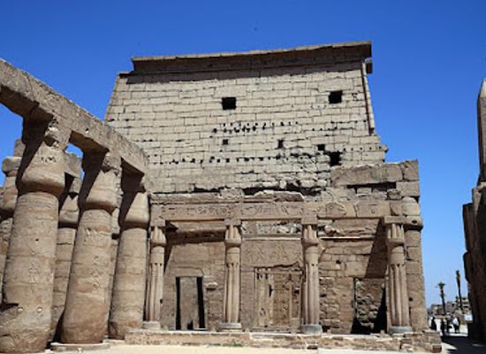 egypt/luxor/karnak/landmark/luxor-temple