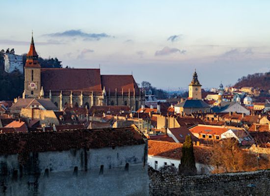 romania/brasov/schei/landmark/undertakers-bastion