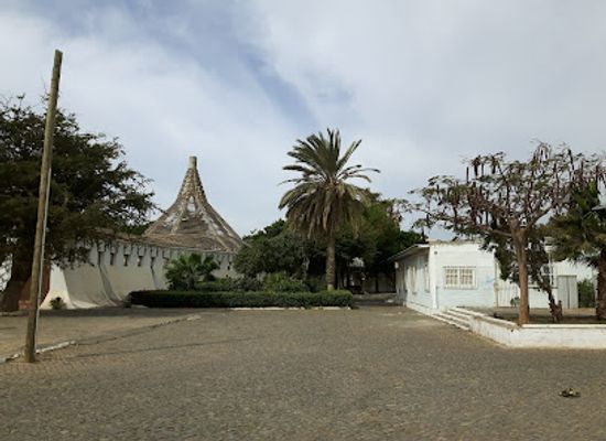 cabo-verde/vila-do-maio/landmark/parque-5-de-julho
