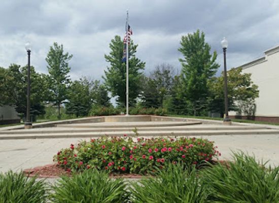 nebraska/columbus/landmark/the-village-centre