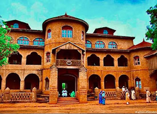 cameroon/kalamaloue-national-park/landmark/ayos-centre