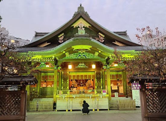 japan/tokyo/landmark/yushima-shrine